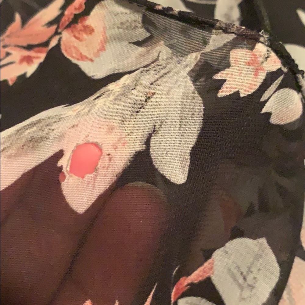 Petite Floral/Ruffle Cold Shoulder Maxi - Picture 5 of 5